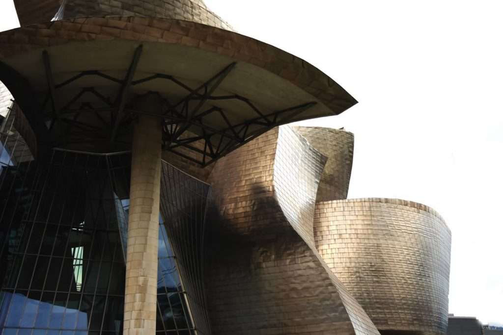 Understanding Architectural Form