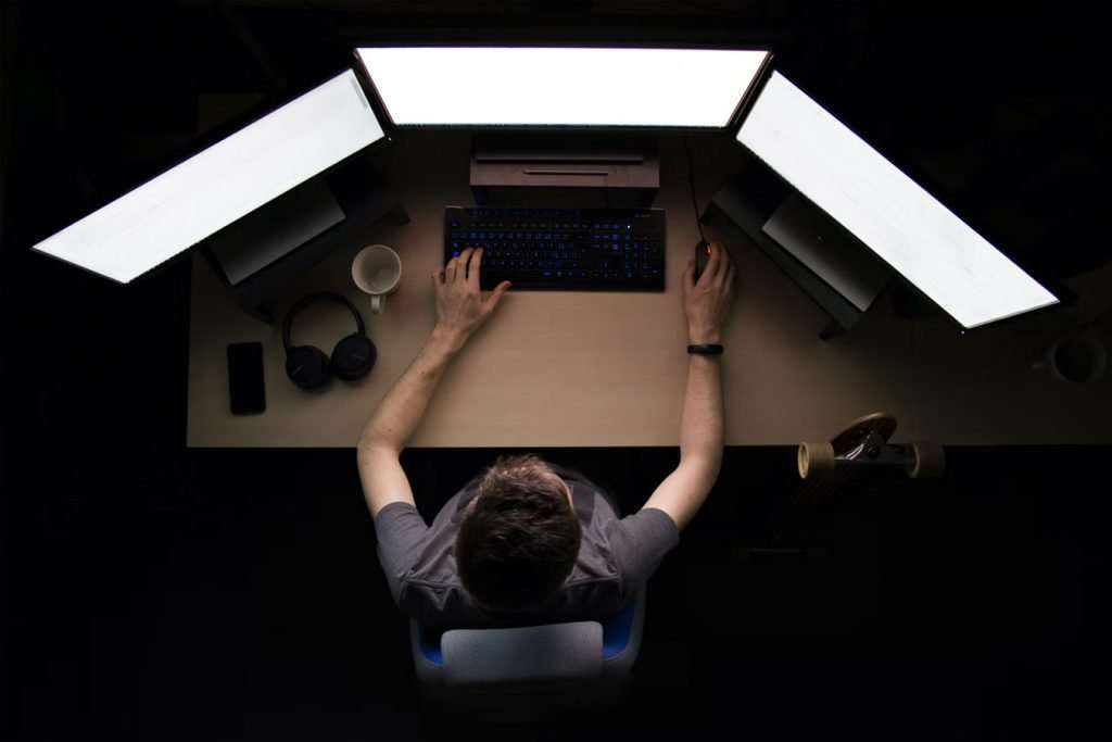 AutoCAD vs Revit